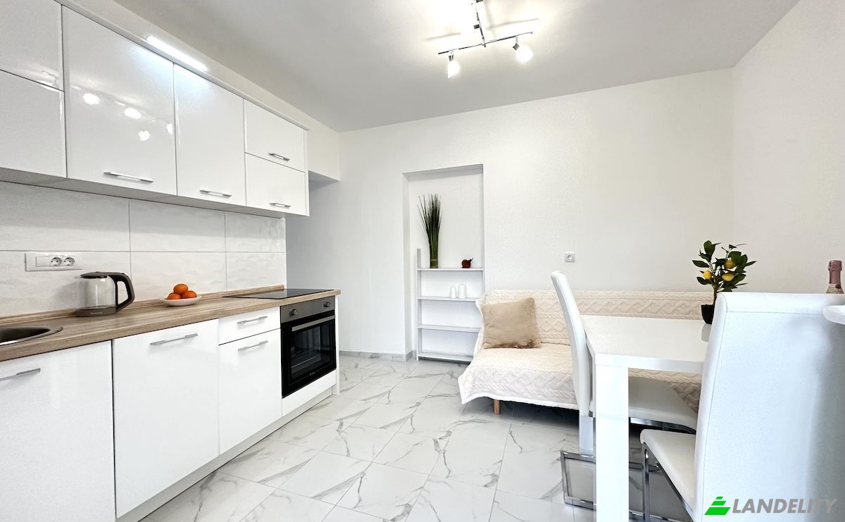 Apartment for Sale Denovici, Denovici preko puta Torte, Herceg Novi Municipality, Montenegro. Photo 11