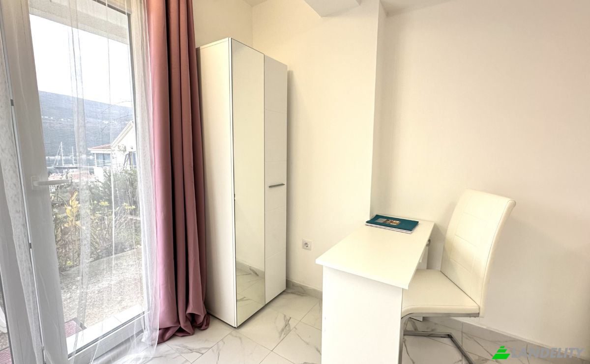 Apartment for Sale Denovici, Denovici preko puta Torte, Herceg Novi Municipality, Montenegro. Photo 7