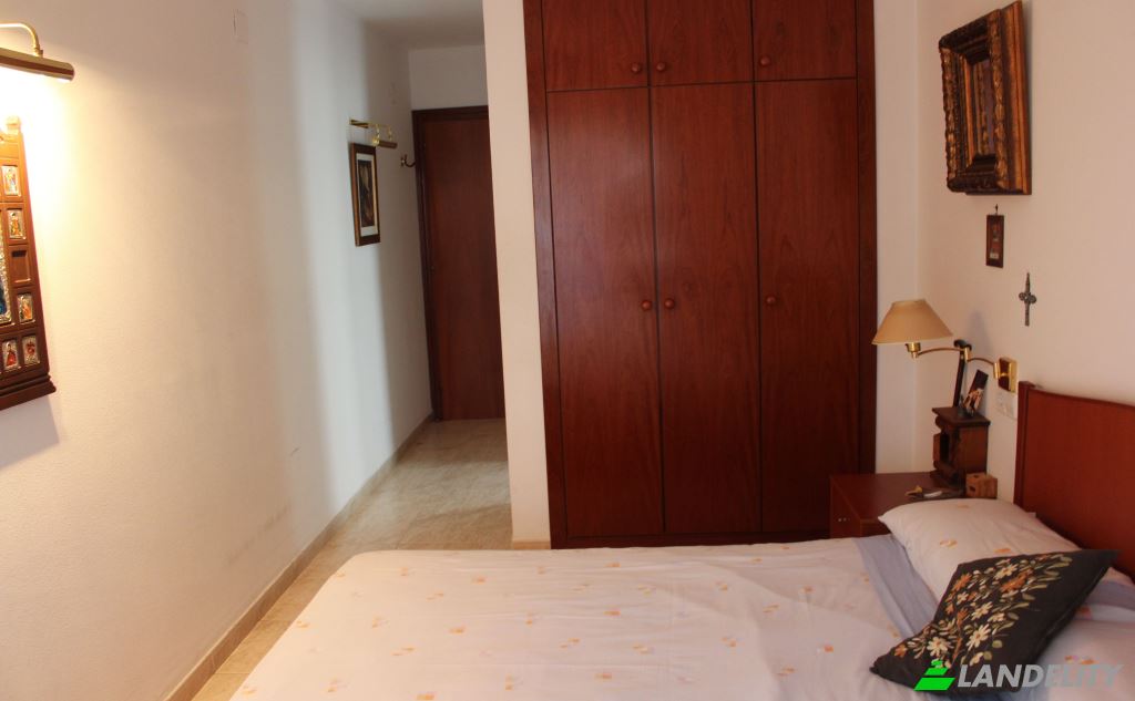 Apartment for Sale Carrer de la Ciutat de Reus, Salou, Tarragona, Catalonia, Spain. Photo 5