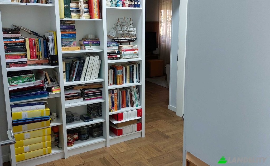 Apartment for Sale Rruga Myslym Shyri, Tirane, Tirana, Tirana County, Albania. Photo 3
