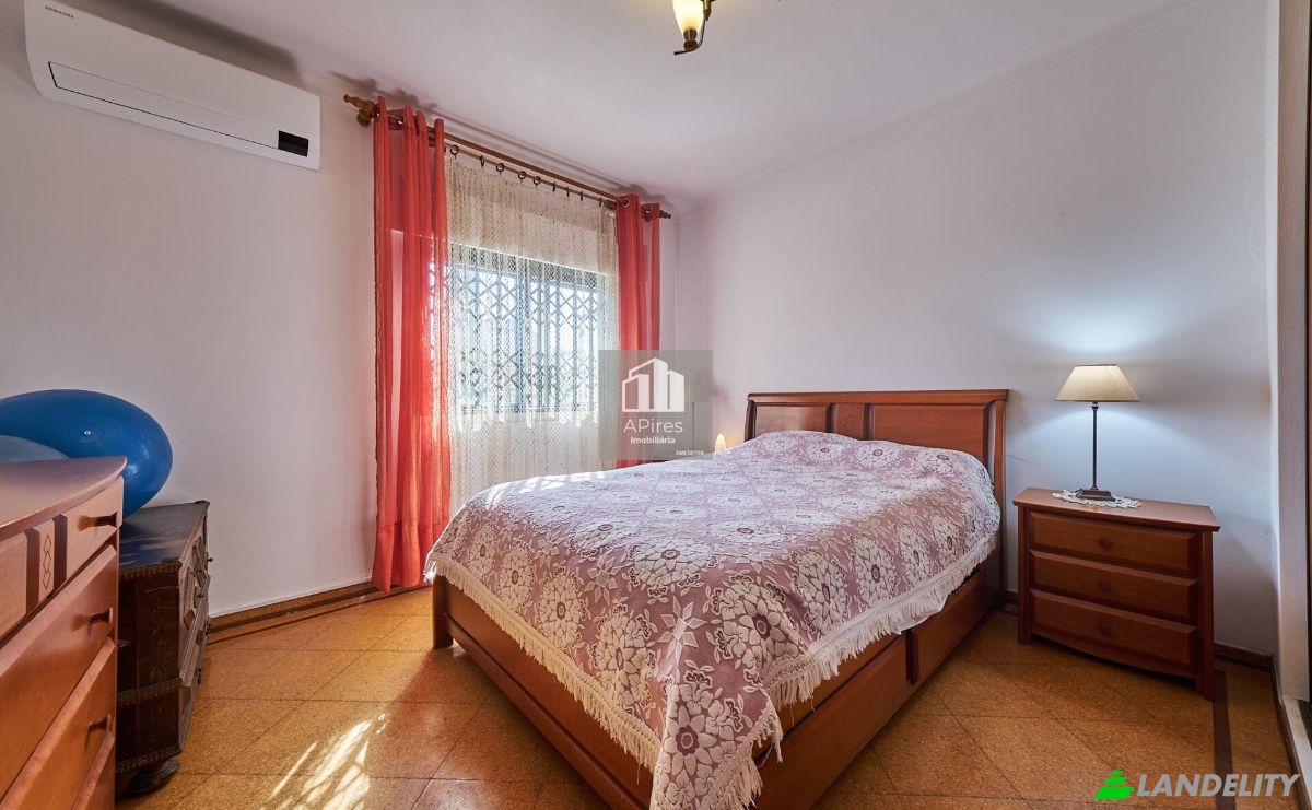 Apartment for Sale R Cesario Verde 20, 2825-304 Costa da Caparica, Costa da Caparica, Almada, Setubal, Portugal. Photo 4