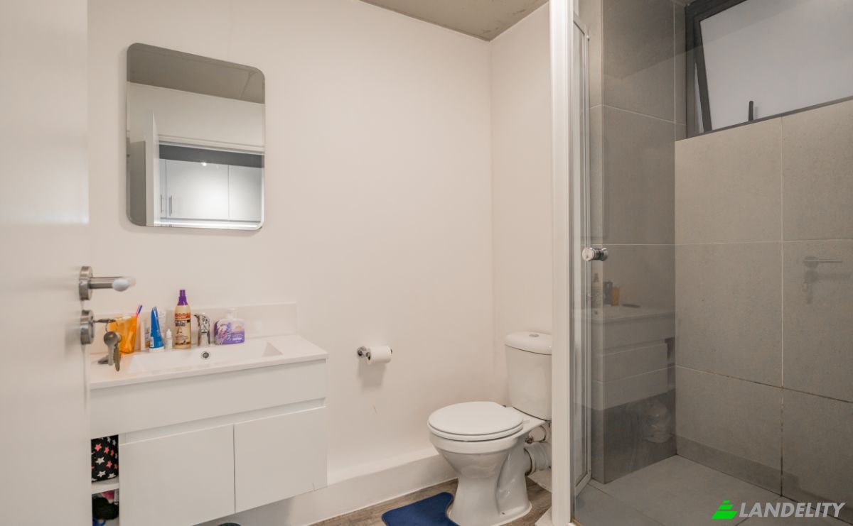 Apartment for Sale Howe St, Observatory, Cape Town, City of Cape Town Metropolitan Municipality, Western Cape, South Africa. Photo 13