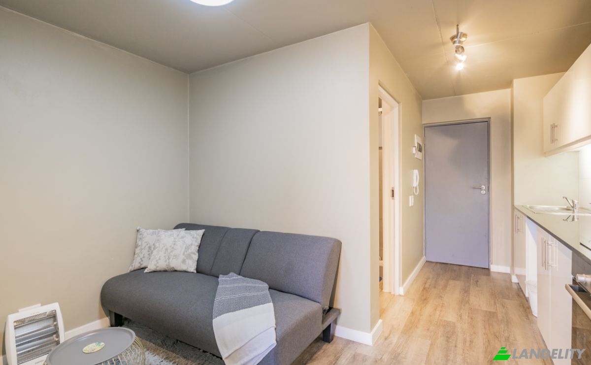 Apartment for Sale Howe St, Observatory, Cape Town, City of Cape Town Metropolitan Municipality, Western Cape, South Africa. Photo 14