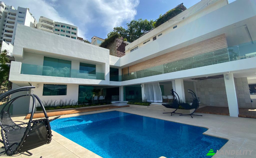 Eengezinswoning Te koop Cda Tabachines, Las Brisas, 39867 Acapulco de Juarez, Gro, Acapulco, Guerrero, Mexico. Foto 1