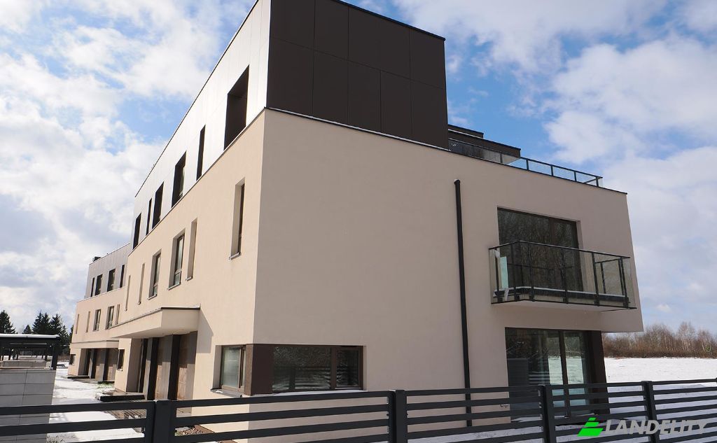 Single Family Home for Sale Jeziorki, Warszawa, Warsaw, Masovian Voivodeship, Poland. Photo 1