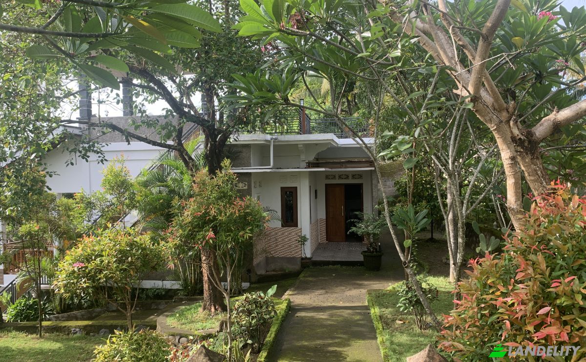 Villa for Sale Lembah Sari, Batu Layar, Sandik, West Lombok Regency, West Nusa Tenggara, Indonesia, West Nusa Tenggara 83355. Photo 1