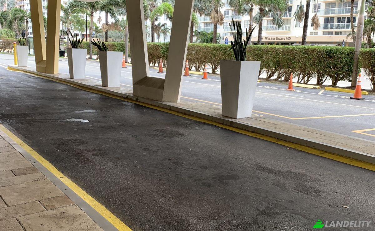 Apartment for Sale Sunny Isles Beach, Miami-Dade County, Florida, United States, FL 33160, USA. Photo 11