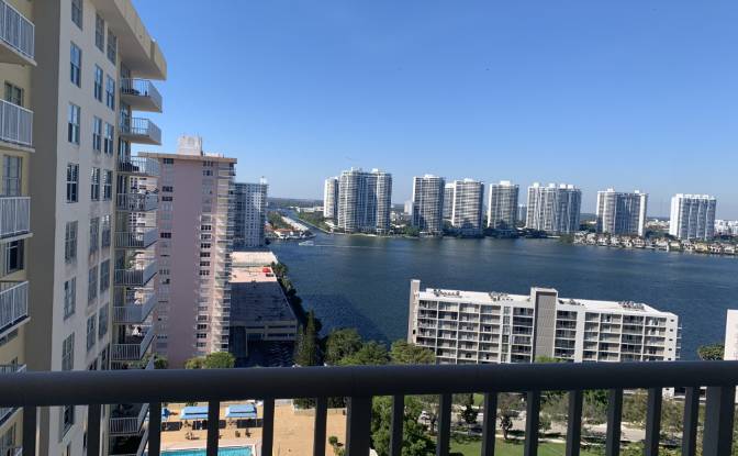 Apartment for Sale Sunny Isles Beach. Photo#3