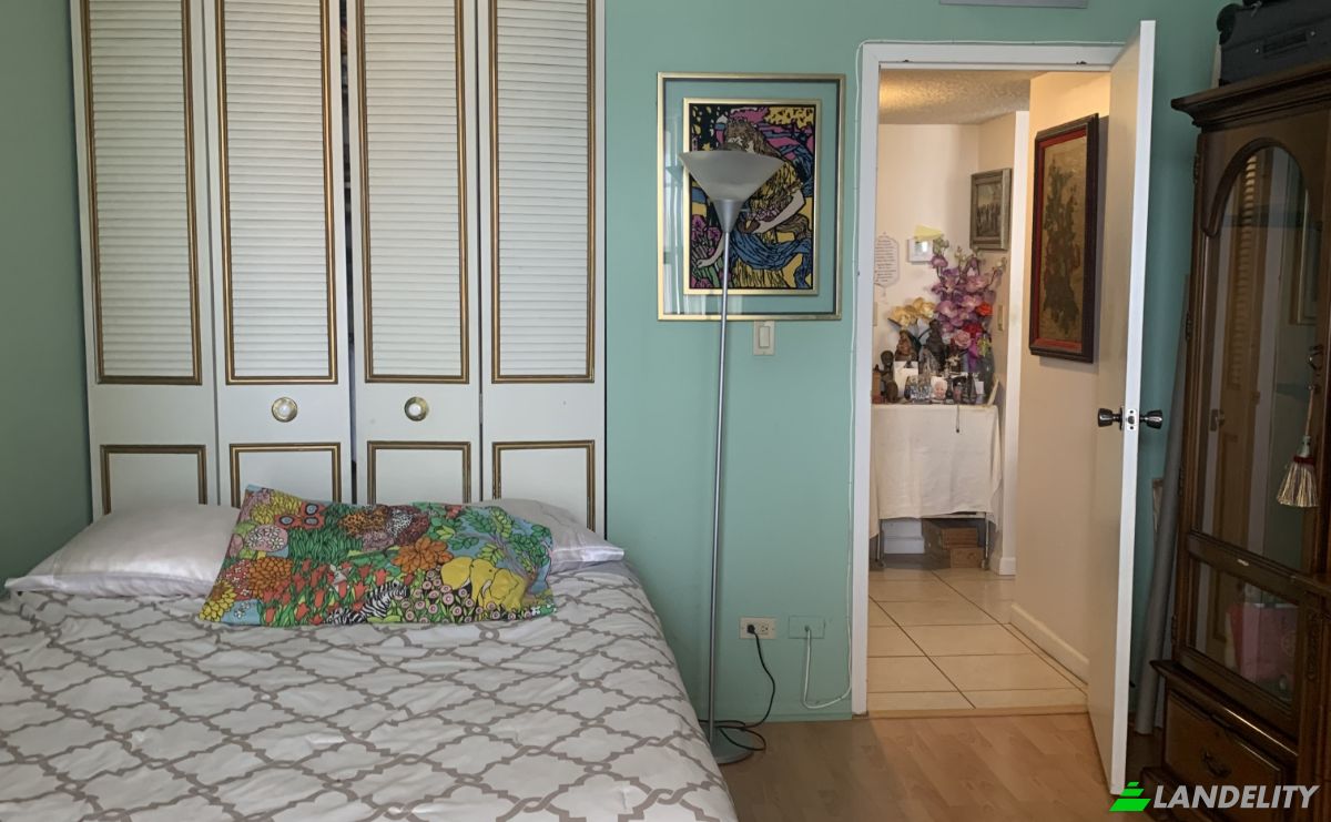 Apartment for Sale Sunny Isles Beach, Miami-Dade County, Florida, United States, FL 33160, USA. Photo 24