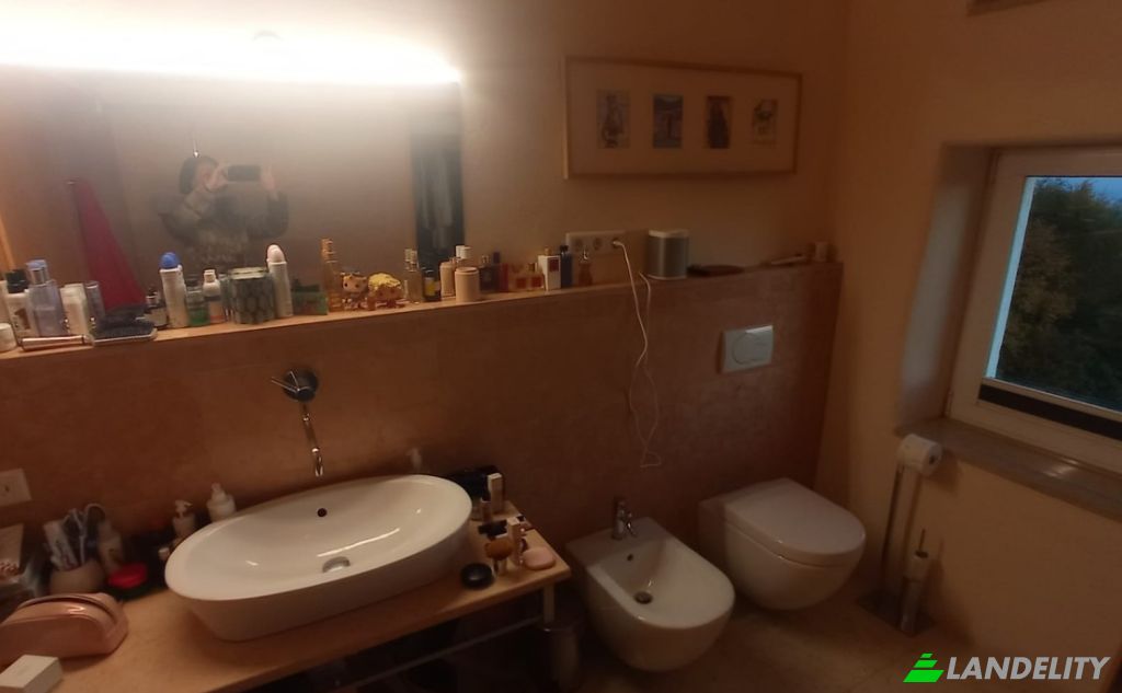 Single Family Home for Sale Via Trenti, 36062 Lusiana Conco VI, Lusiana Conco VI, Province of Vicenza, Veneto, Italy. Photo 8