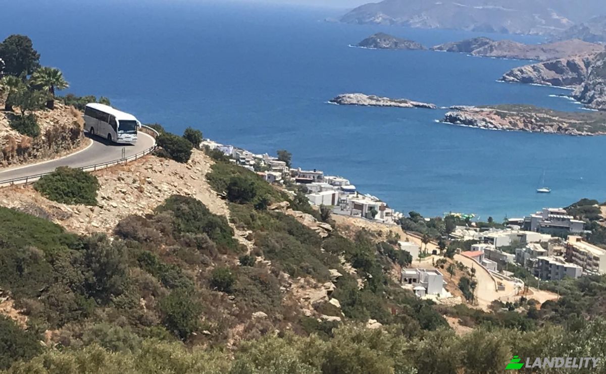 Lot de terrain à vendre Geropotamos, Crete, Decentralized Administration of Crete, Greece. Photo 2