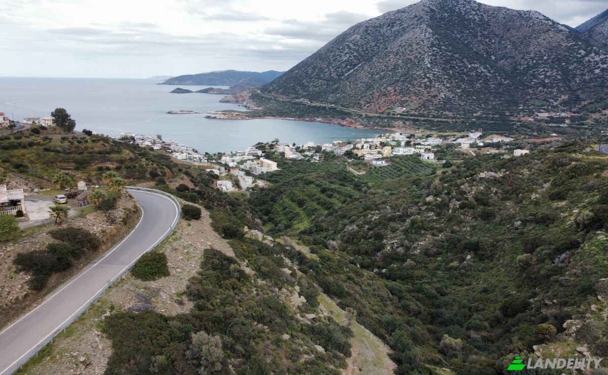 Lot de terrain à vendre Geropotamos, Crete, Decentralized Administration of Crete, Greece. Photo 1