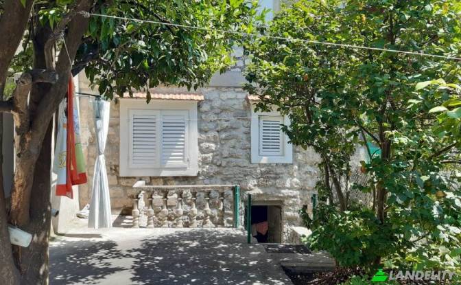 Casa de una sola familia en venta Jadranska. Foto#7