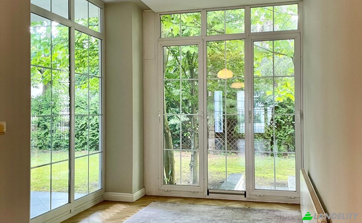 Villa for Sale Wielicka 52, 02-657 Warszawa, Warsaw, Masovian Voivodeship, Poland. Photo 7