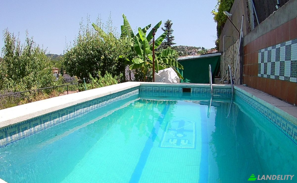 Single Family Home for Sale Carrer Arc, Sant Just Desvern, Barcelona, Catalonia, Spain. Photo 2