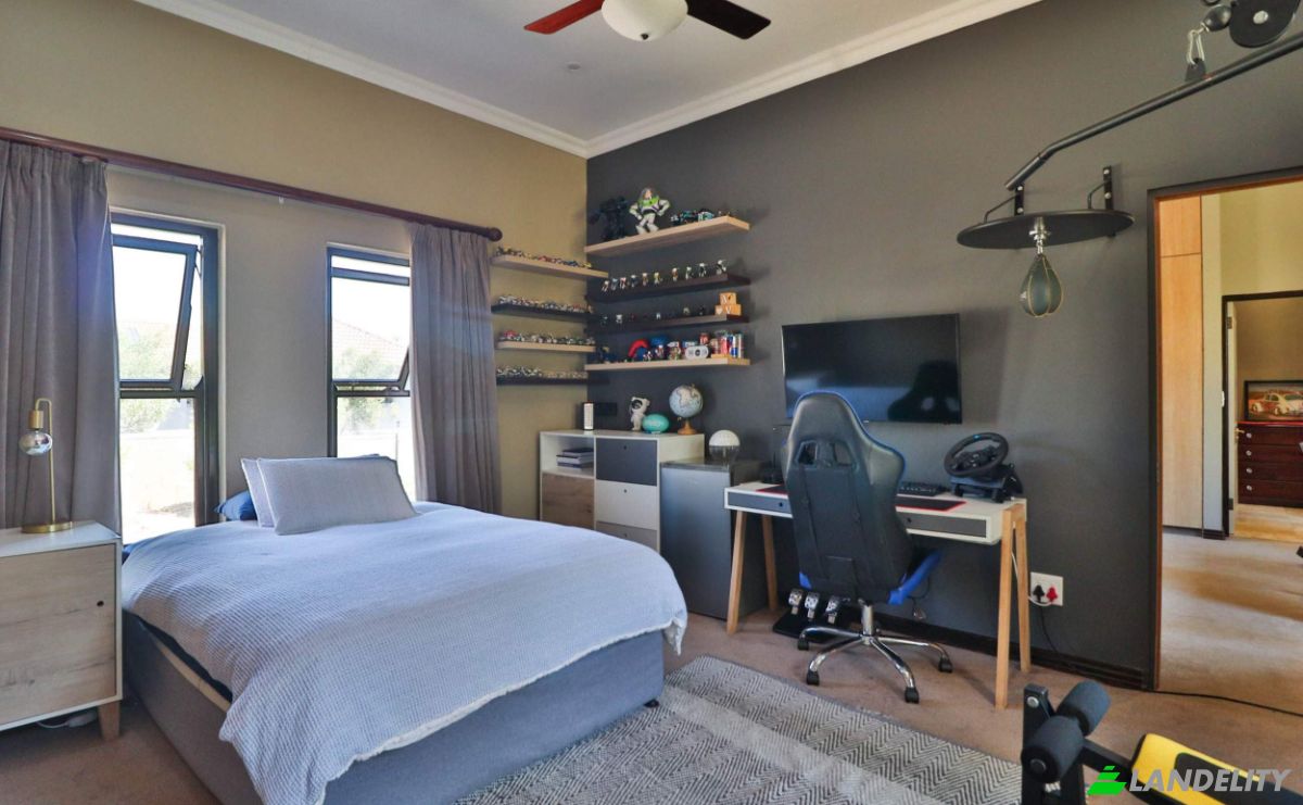 Casa de una sola familia en venta Champagne Cl, Kuils River, Cape Town, City of Cape Town Metropolitan Municipality, Western Cape, South Africa. Foto 14