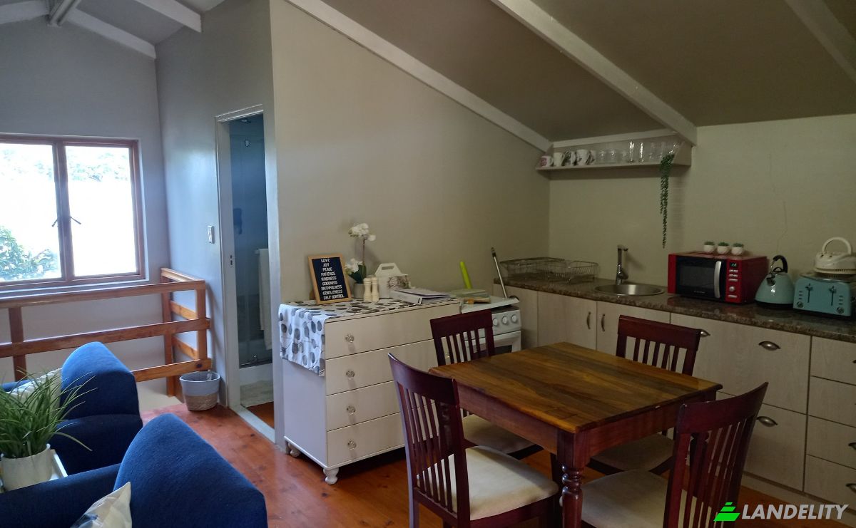 Single Family Home for Sale White St, Robertson, Cape Winelands District Municipality, Western Cape, South Africa. Photo 13
