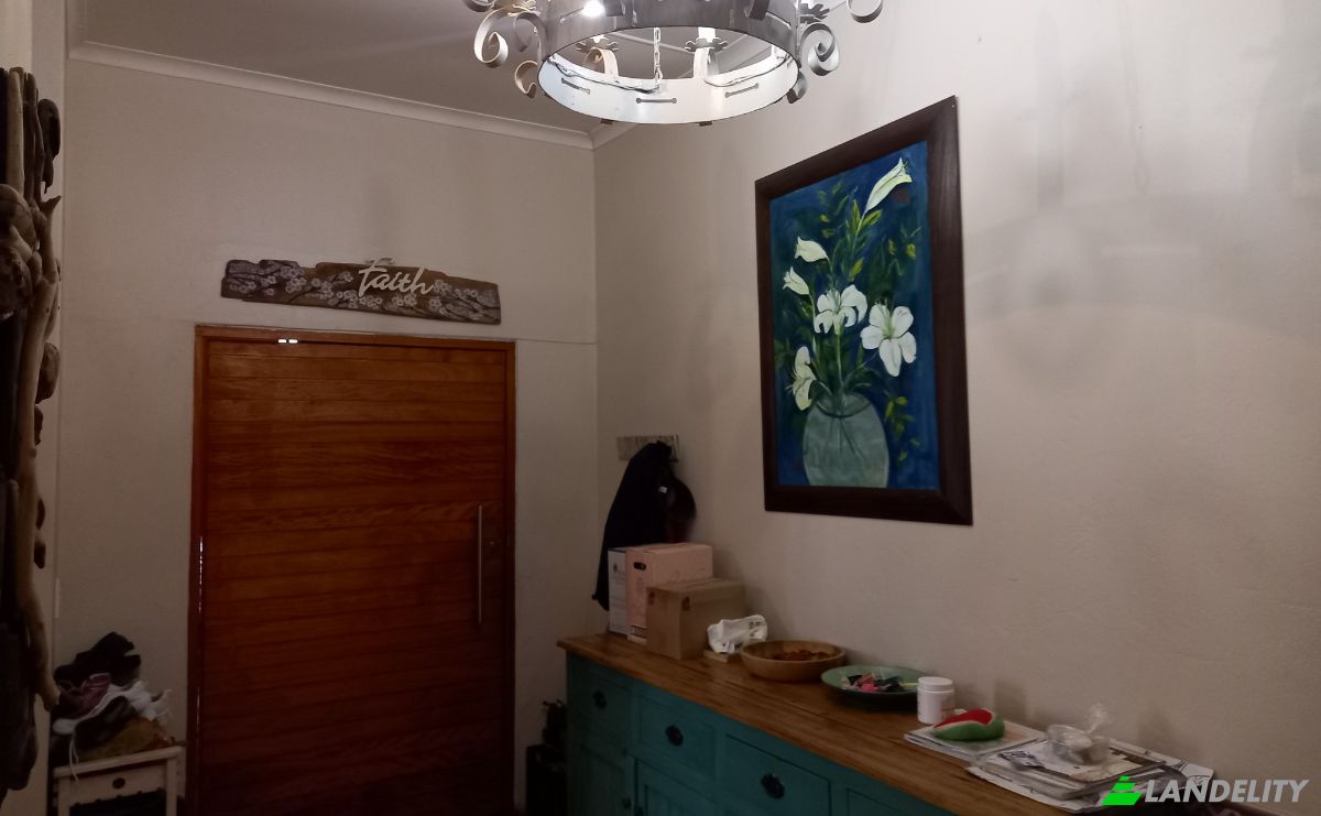 Single Family Home for Sale White St, Robertson, Cape Winelands District Municipality, Western Cape, South Africa. Photo 25