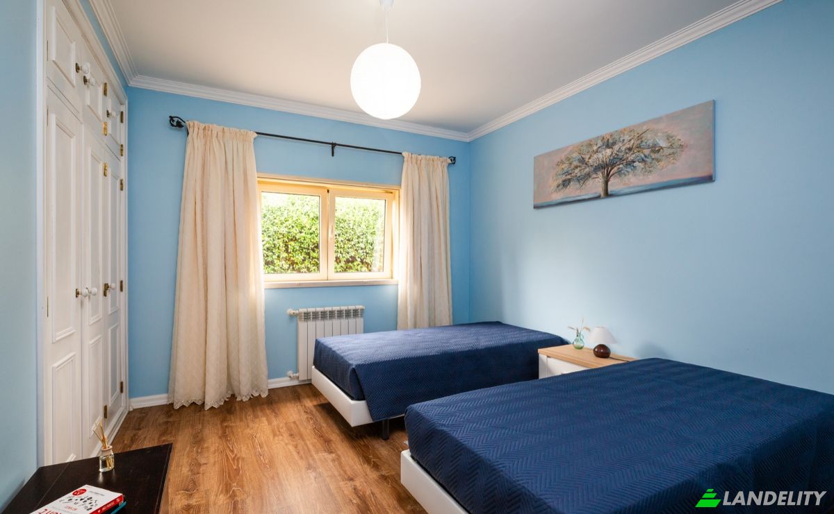 Single Family Home for Sale R da Arrufeira 8, 2440 Batalha, Batalha, Leiria District, Portugal. Photo 14