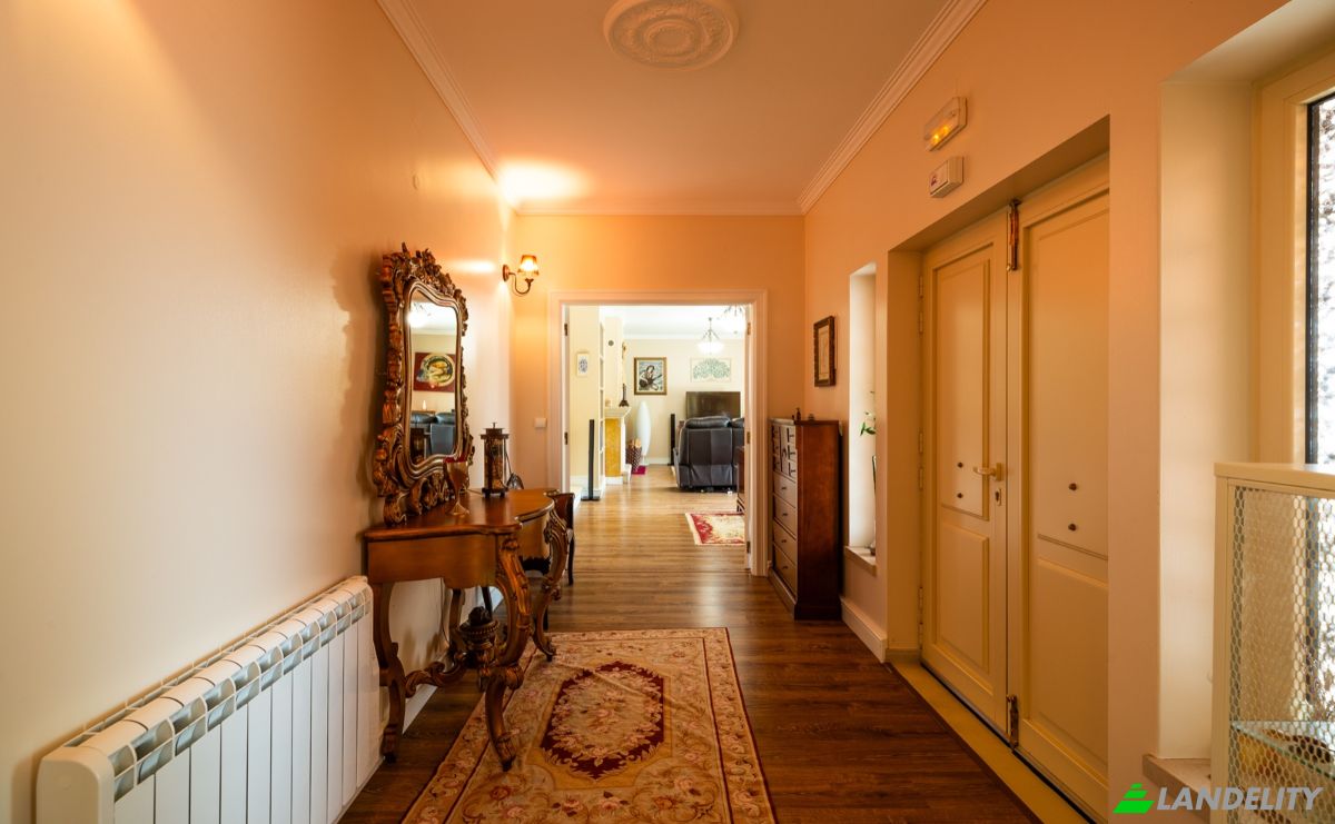 Single Family Home for Sale R da Arrufeira 8, 2440 Batalha, Batalha, Leiria District, Portugal. Photo 15