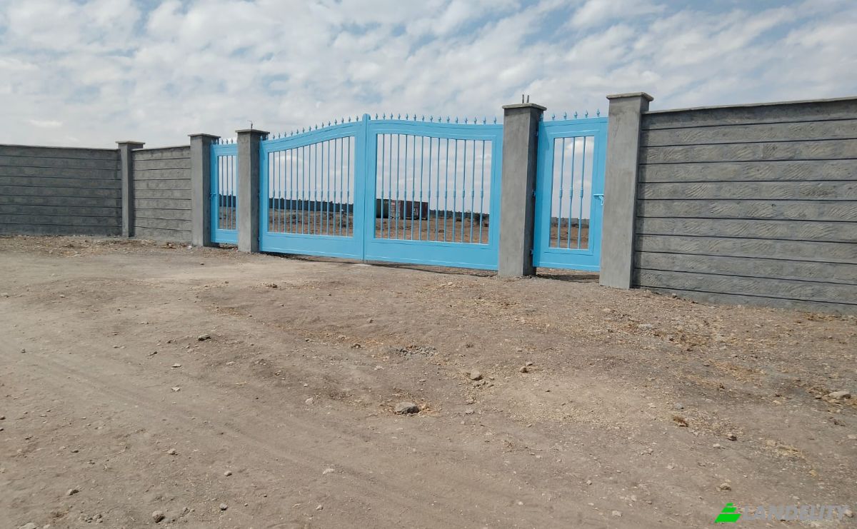 Land Lot for Sale Olooloitikosh, Central, Kajiado County, Kenya. Photo 2