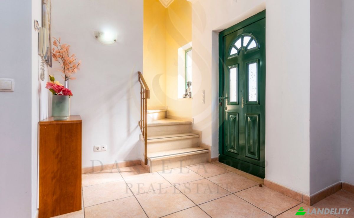 Single Family Home for Sale Rua Francisco Lazaro, Olhao, Faro District, Portugal. Photo 7