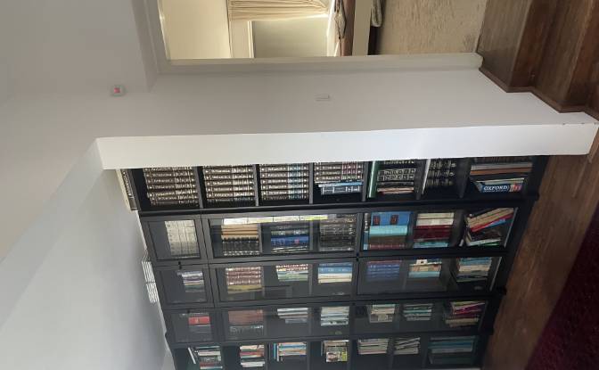 Eengezinswoning Te koop Prazskeho povstani. Foto#2