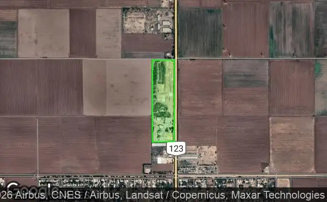 Show on map Property #1932 - Property Location on the Map