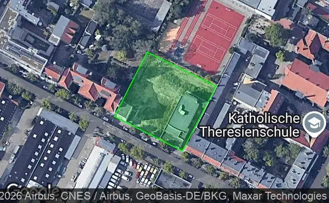 Show on map Property #2013 - Property Location on the Map