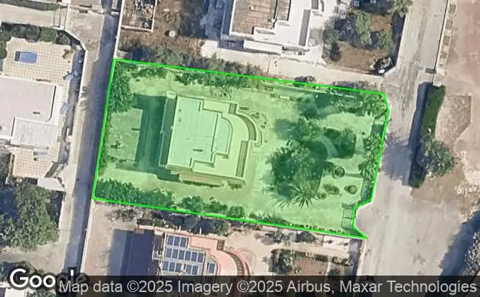 Show on map Property #30352 - Property Location on the Map