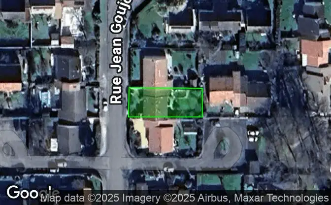 Show on map Property #30389 - Property Location on the Map