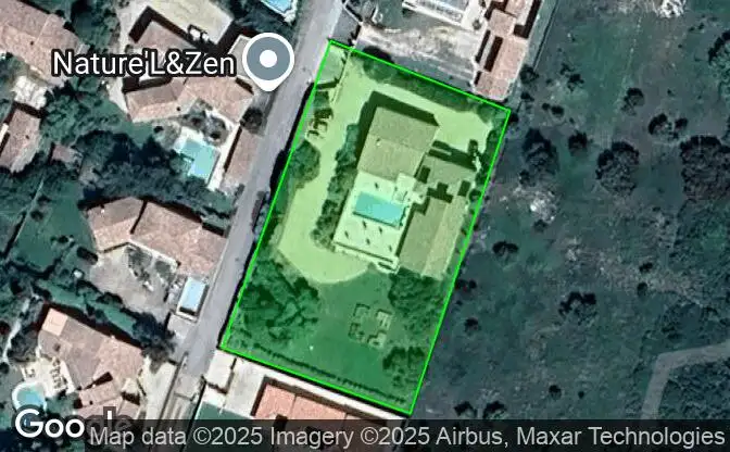 Show on map Property #30678 - Property Location on the Map