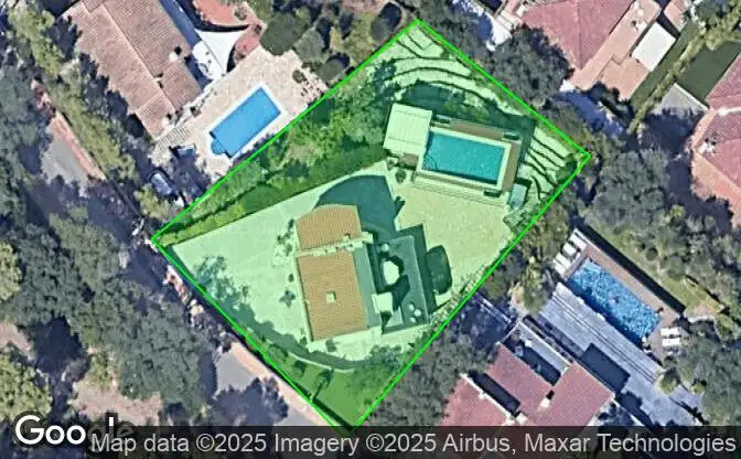 Show on map Property #30779 - Property Location on the Map