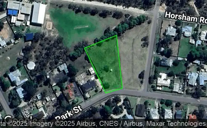 Show on map Property #30902 - Property Location on the Map