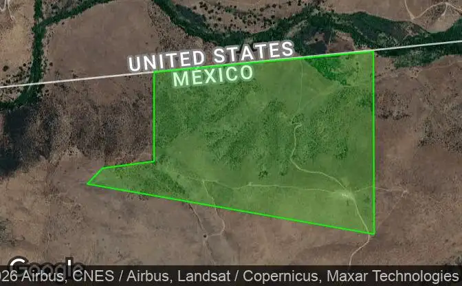 Show on map Property #4556 - Property Location on the Map