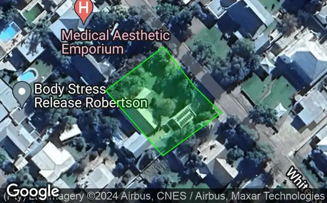 Show on map Property #9711 - Property Location on the Map